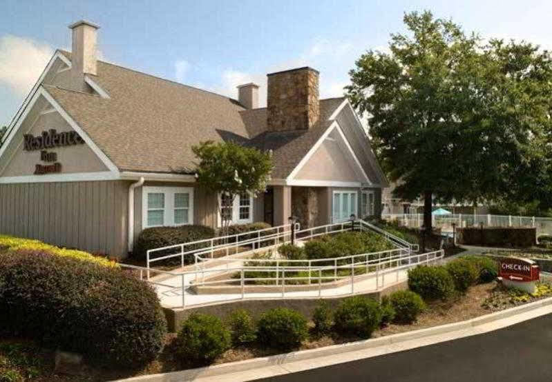 By Marriott Atlanta Cumberland/galleria Smyrna