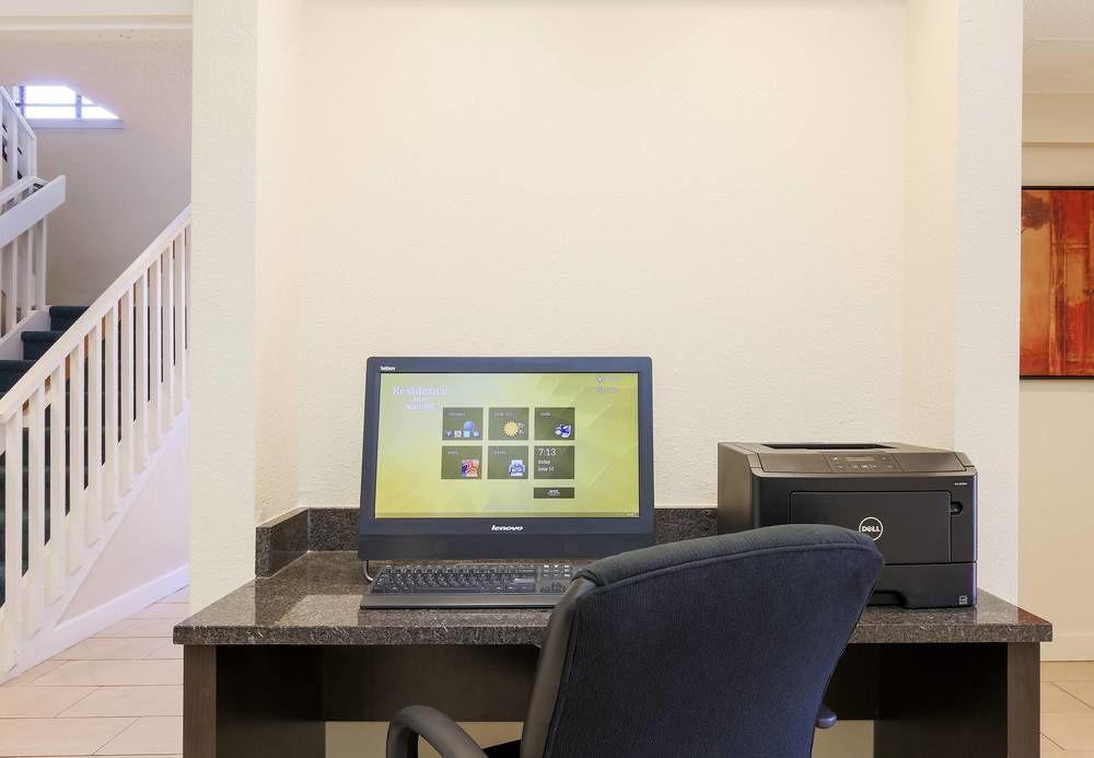 By Marriott Atlanta Cumberland/galleria Hotel 3*