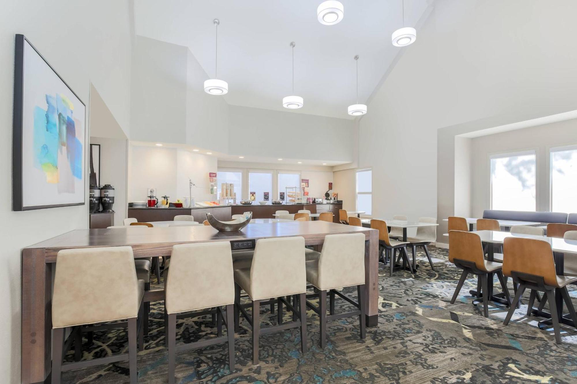 By Marriott Atlanta Cumberland/galleria Hotel 3*