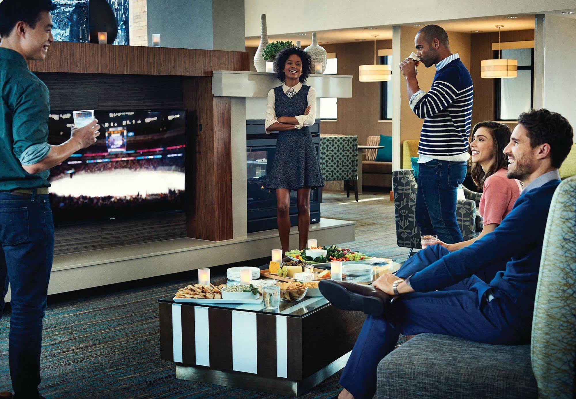 Hotel By Marriott Atlanta Cumberland/galleria 3*