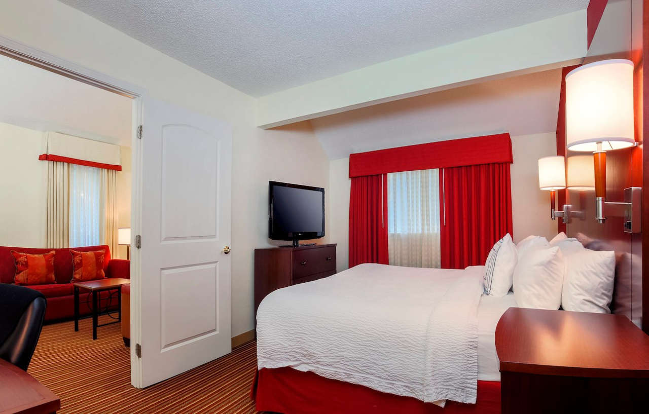 By Marriott Atlanta Cumberland/galleria Hotel 3*
